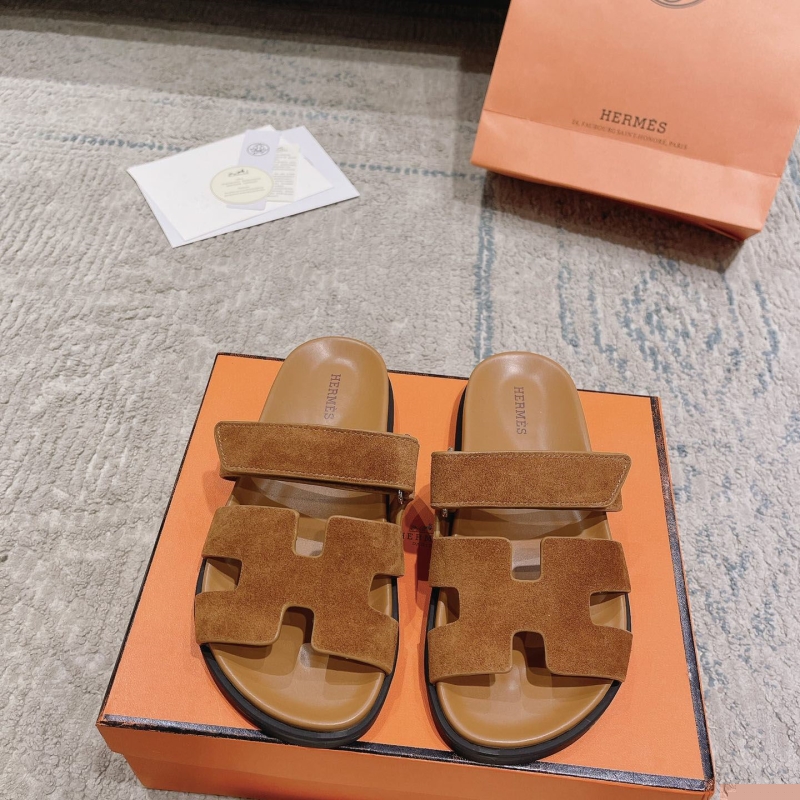 H**mes slippers